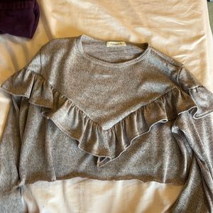 Cropped long sleeved top